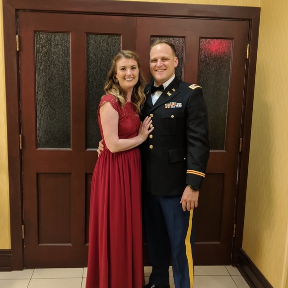 Red formal dress! - Picture 7 of 7